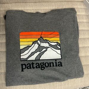 Men’s Patagonia Line Logo Ridge Pocket Responsibili-Tee, Size Large